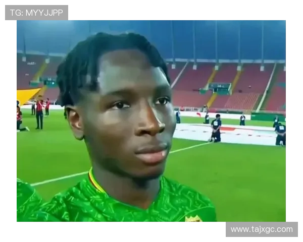 足球明星搞笑变身恶搞图片大集合让你捧腹大笑的创意瞬间 足球明星搞笑变身恶搞图片大集合让你捧腹大笑的创意瞬间